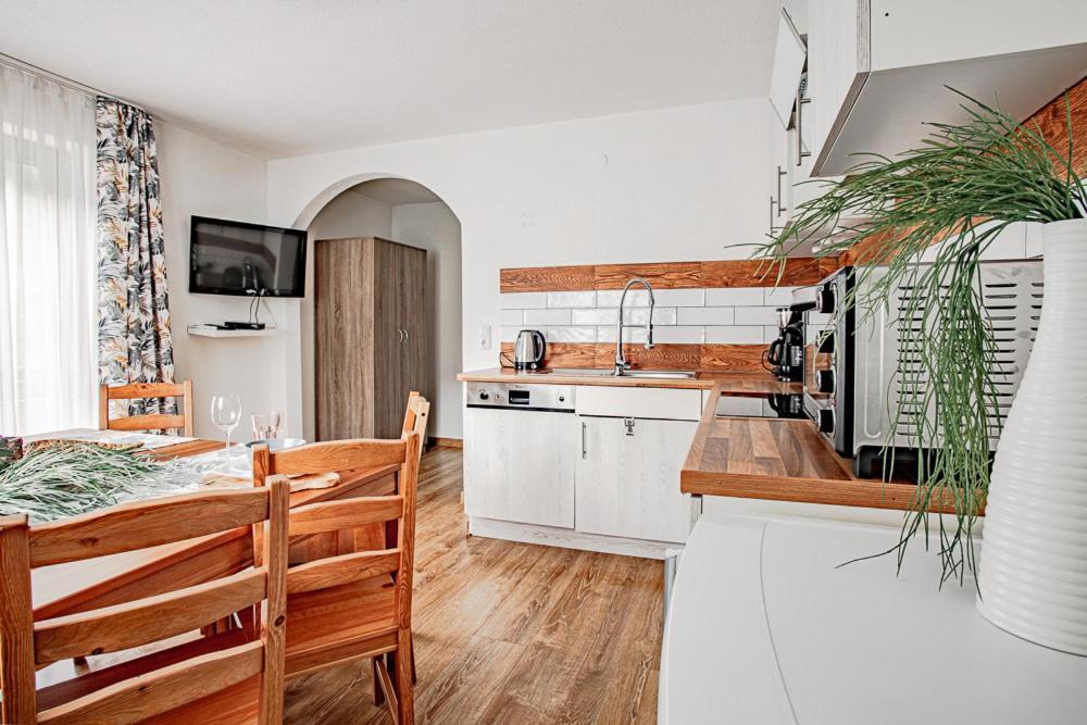 Apartments Leszek Elis 141 Зее Экстерьер фото
