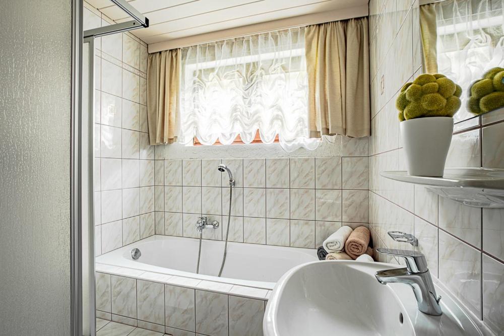 Apartments Leszek Elis 141 Зее Экстерьер фото